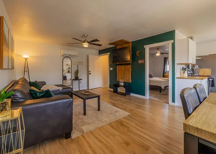 Appartement Downtown Forest Retreat